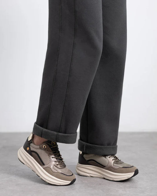 Zapatillas de mujer Casual XTI - Bronce