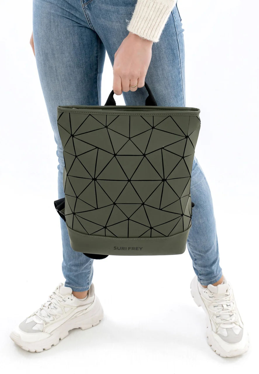 Mochila SURI Sports Jessy Fango Medium- Suri Frey