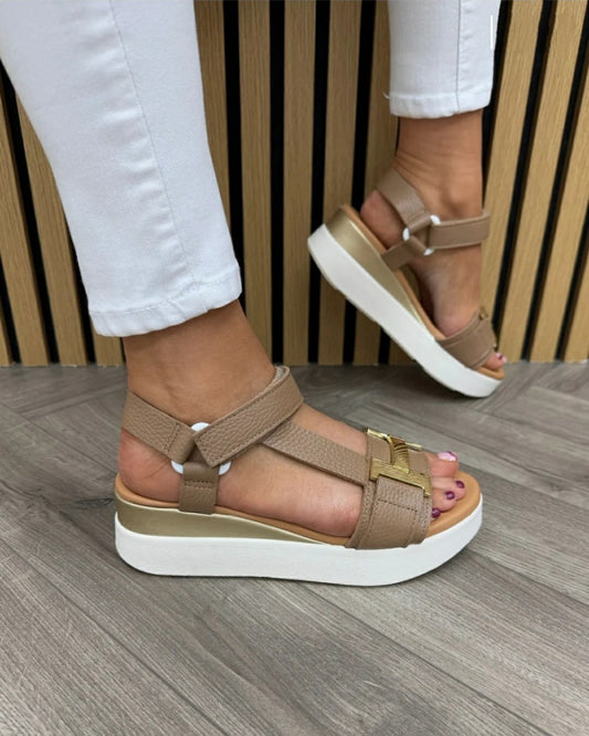 Sandalias cuña Doya Taupe