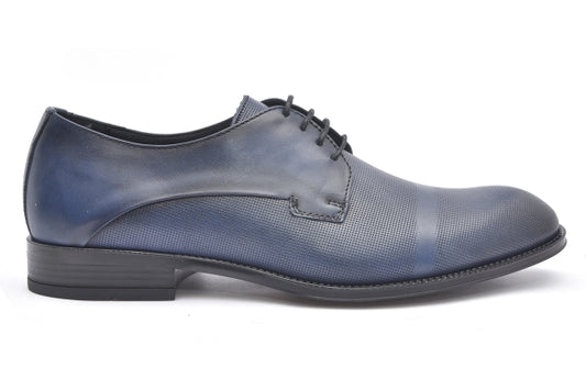 Blue men's shoe with laces and leather