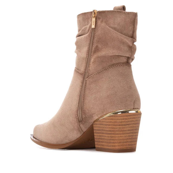 Botas Camperas Veganas XTI con Flecos