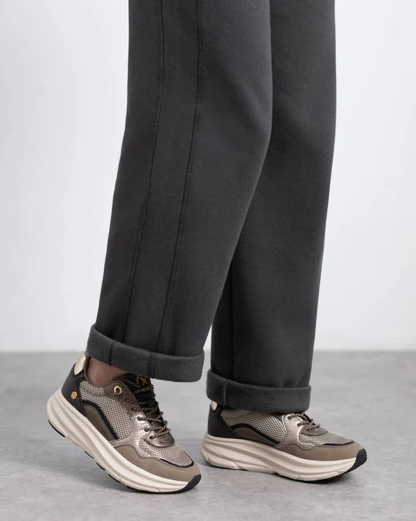 Zapatillas de mujer Casual XTI - Bronce