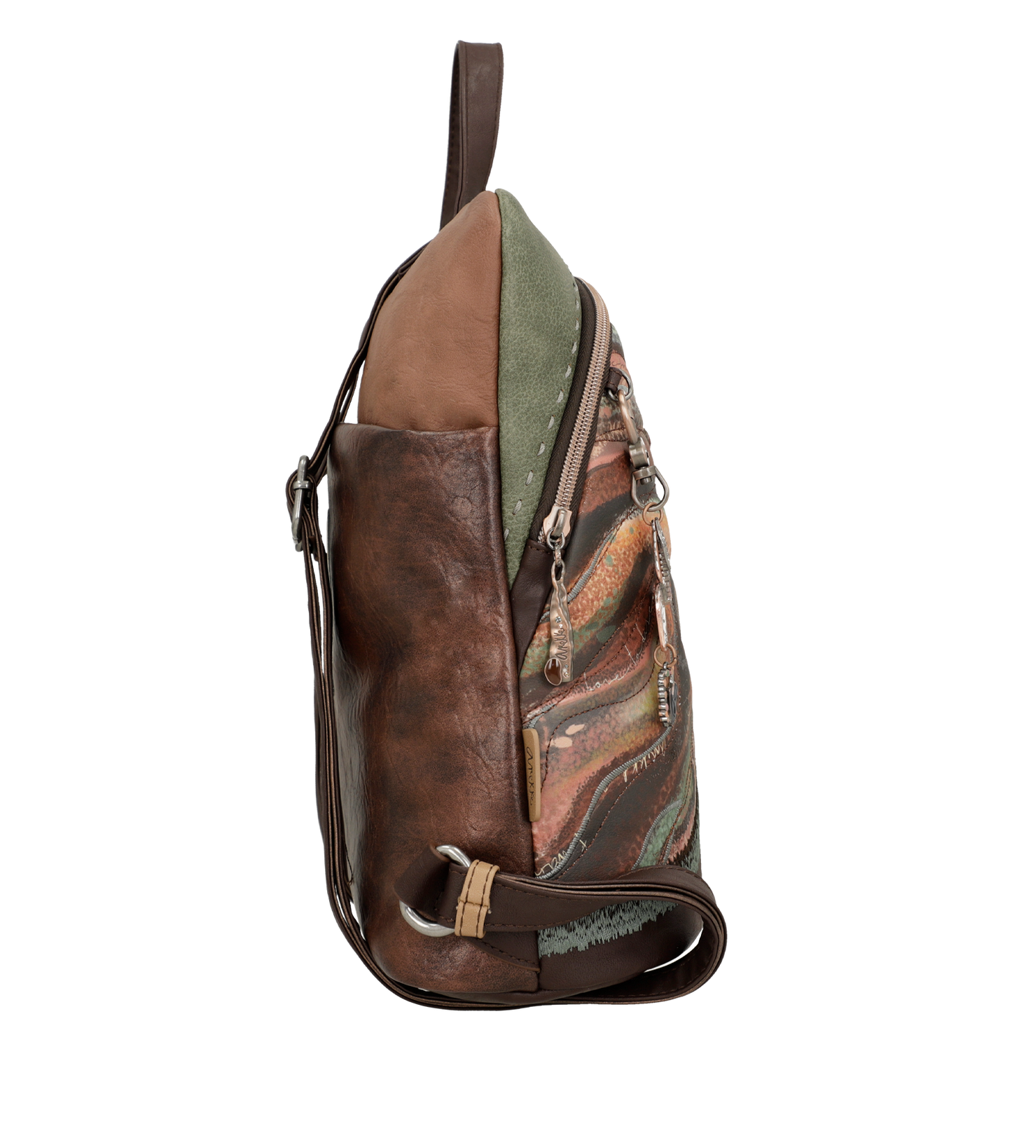 Mochila Anekke Core Verde - Espacio y Estilo Artístico para Todas tus Aventuras