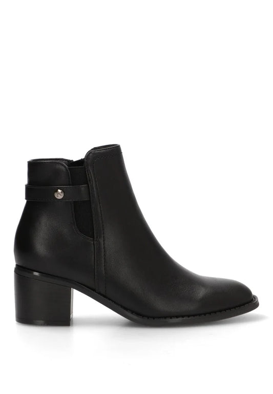 Botín Amalia de ETIKA en Negro