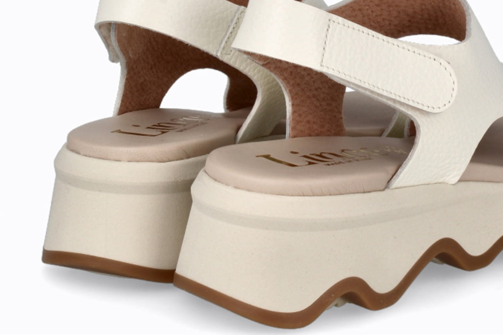 Sandalia Bugui Nuclear - Diseño y ligereza