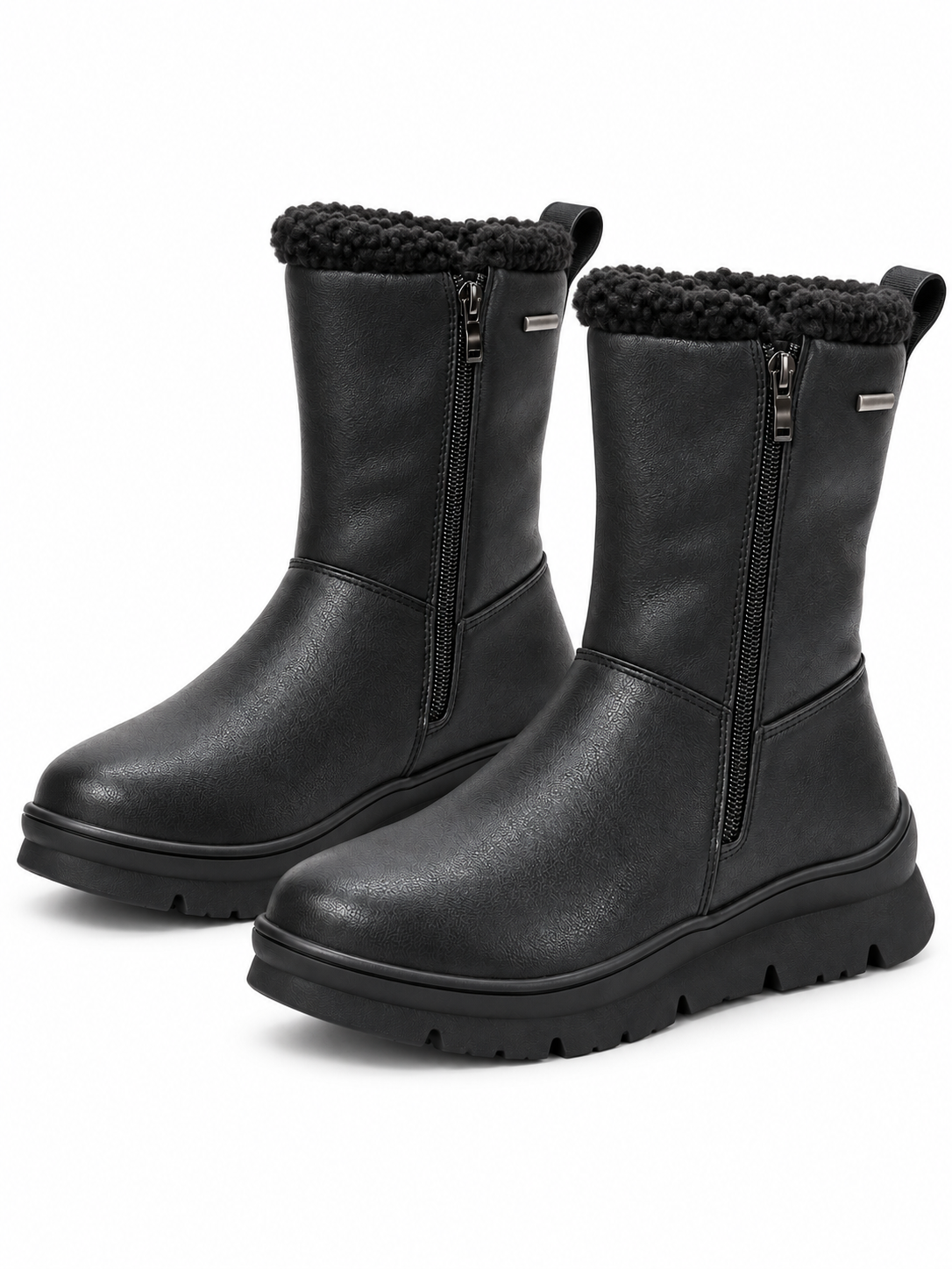 Pareja de botas negras modelo 99078 con forro cálido y suela track