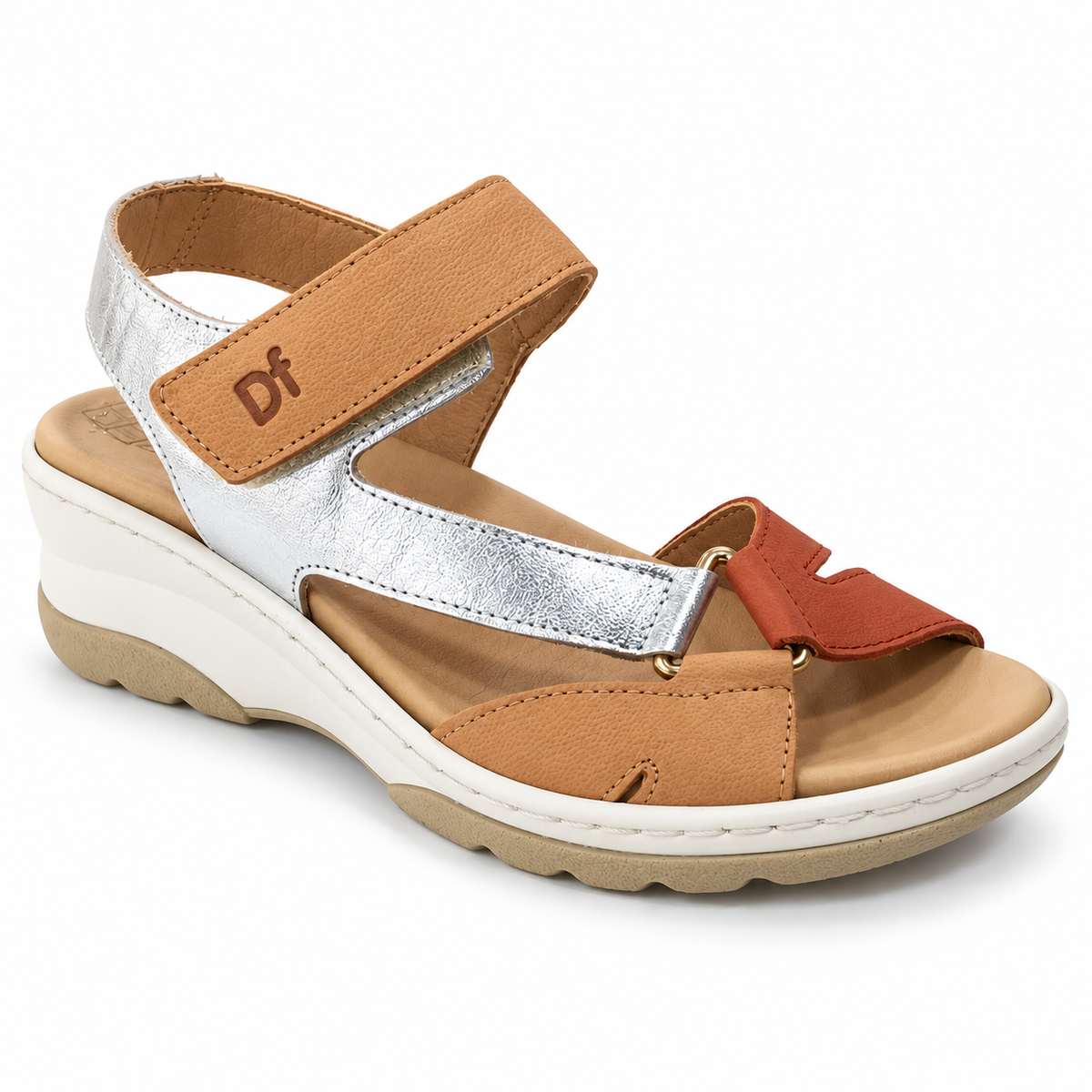 Sandalias Descanflex camel, teja y plata con plataforma de 5 cm y plantilla extraíble, vista tres cuartos.